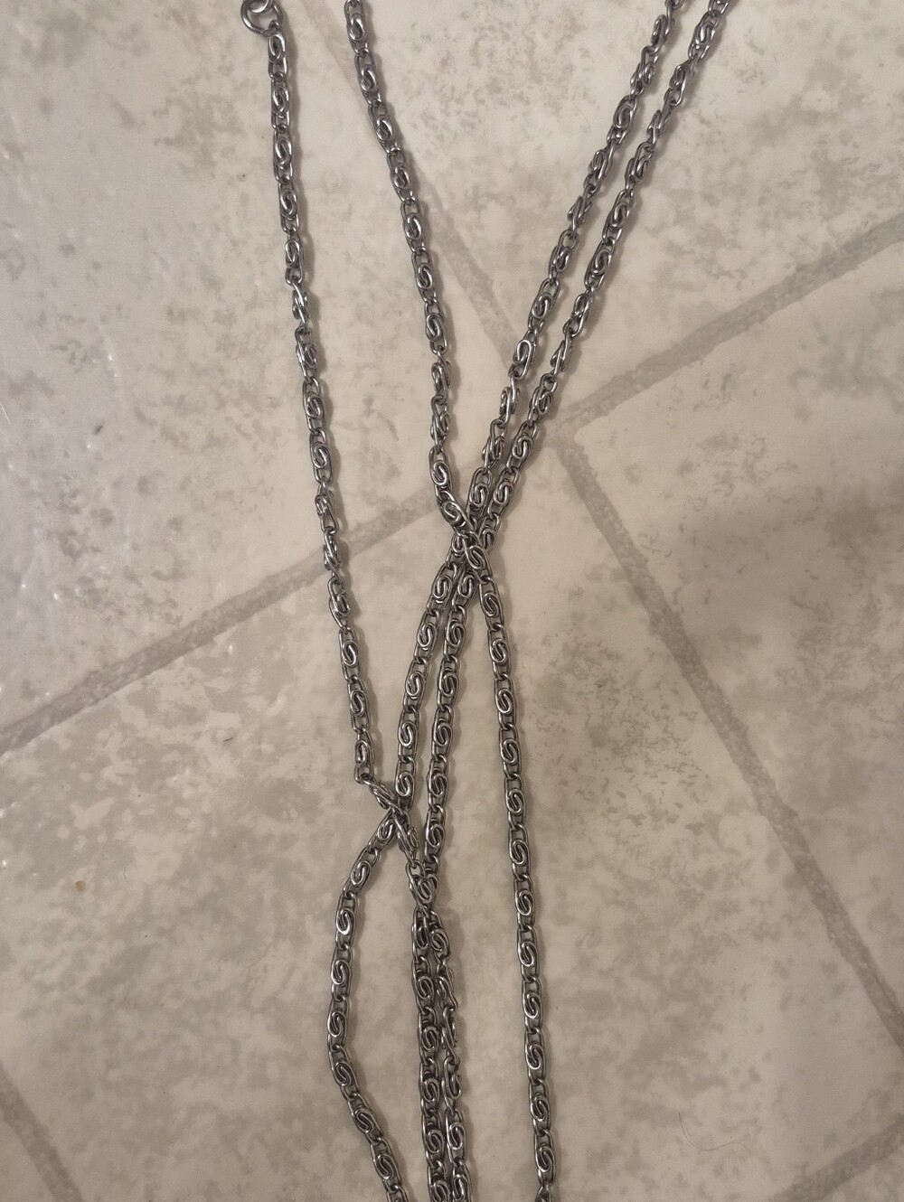 2 Chain Straps - Picture 5 of 5